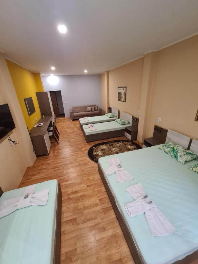 Семеен Хотел Аристо Dreanovo Exterior foto